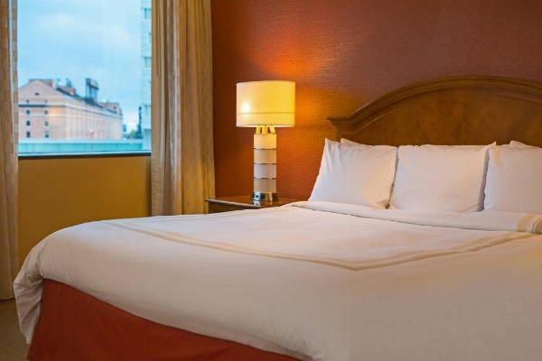 Baltimore Marriott Inner Harbor At Camden Yards image 11